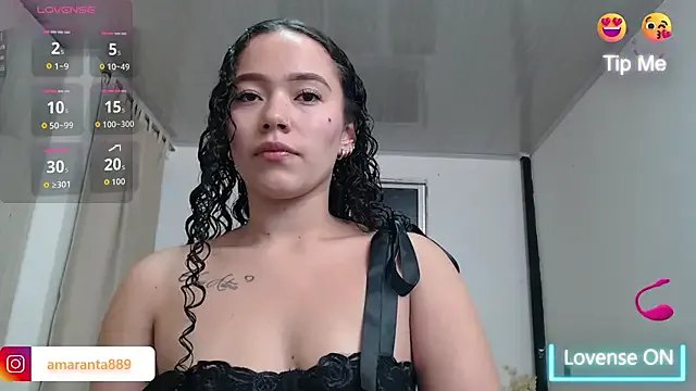 amaranta_f00x on StripChat