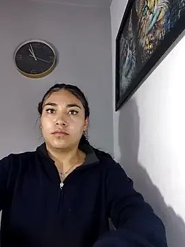 AmberGold- on StripChat