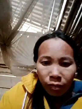 Ana_hoa on StripChat