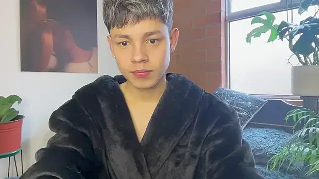 Andy_Belier23 on StripChat