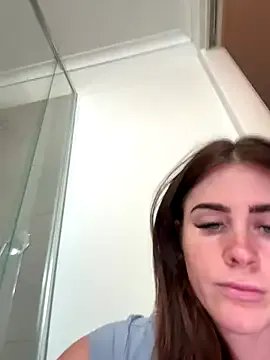 aus_queen on StripChat