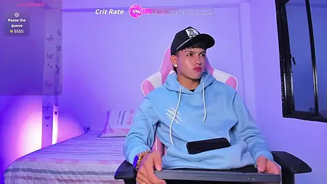 Axel_Cody_ — SHOW CUM!!!