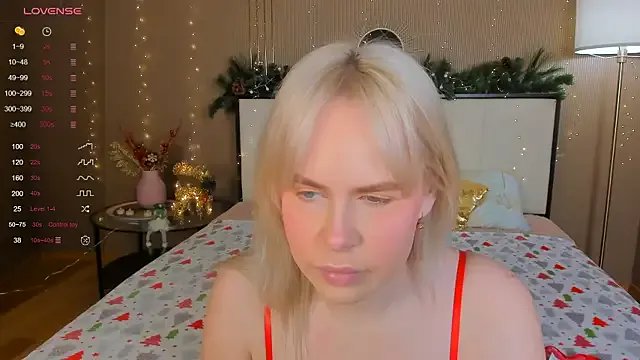 bellatip on StripChat