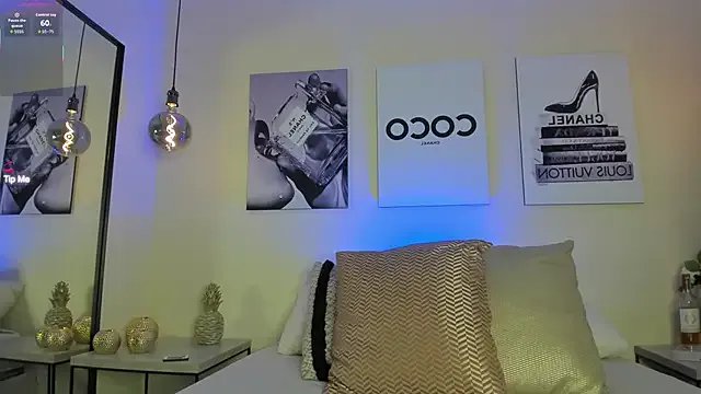 Blue_Angell on StripChat