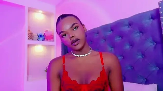 CamiEstrada on StripChat