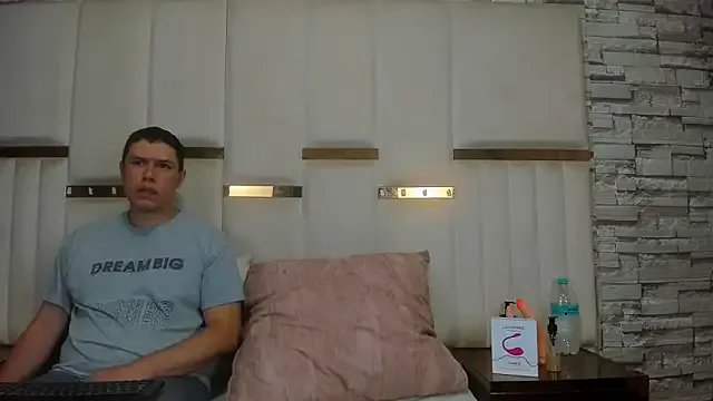 CandyandSteven on StripChat