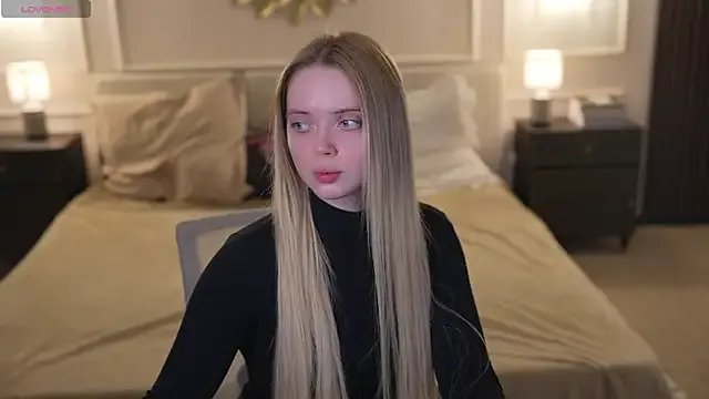 Cassy-Celestial_ on StripChat