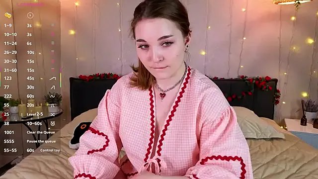 ConstanceHelms on StripChat