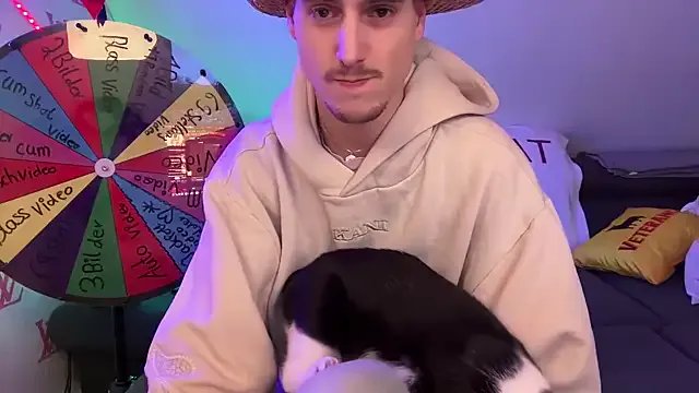 Cookieboy88 on StripChat