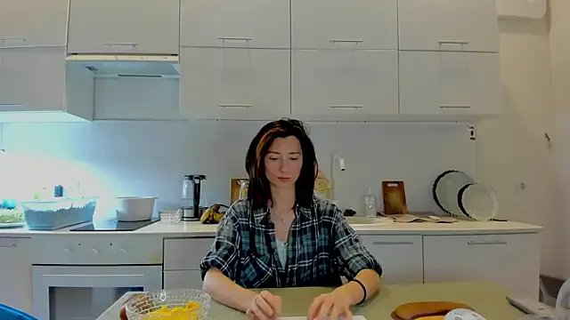 crystalnut on StripChat