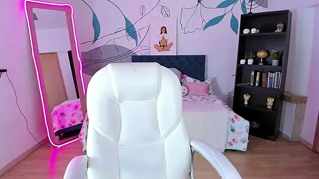 Dana_Paula on StripChat