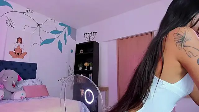 Dana_Paula on StripChat