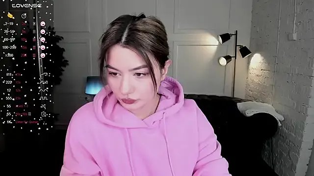 Dark_Moni on StripChat