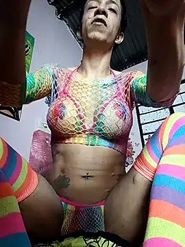 DaslyTsRoze on StripChat