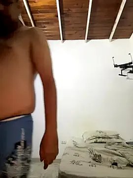 Diabloproducciones on StripChat