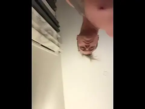 DILFiGuess1 on StripChat