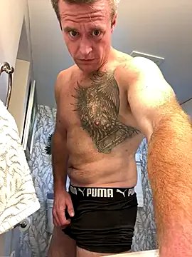 DILFiGuess1 on StripChat