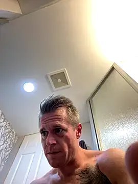 DILFiGuess1 on StripChat