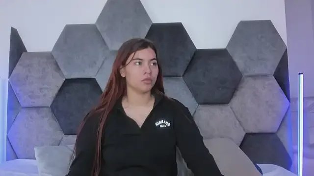 DulceJones on StripChat