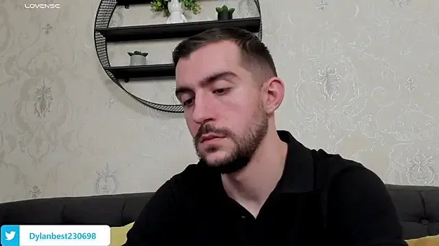 Dylan_Best on StripChat