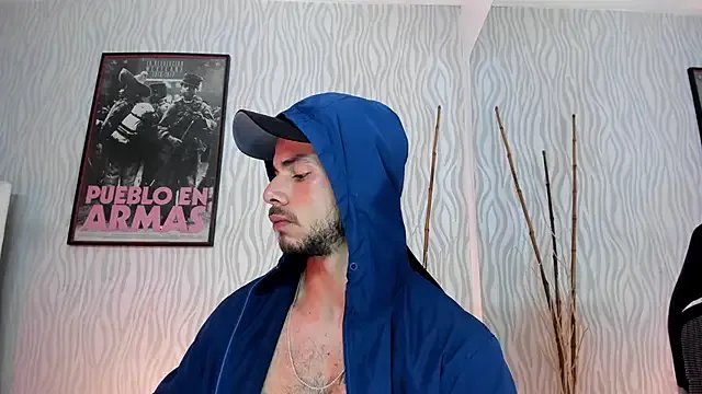 dylan_jacobx on StripChat