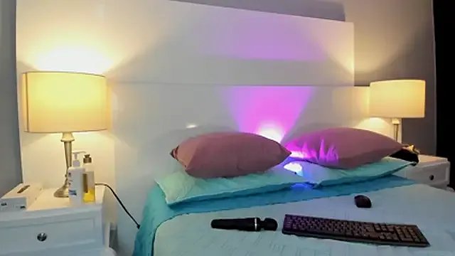 Dylan_Katte on StripChat