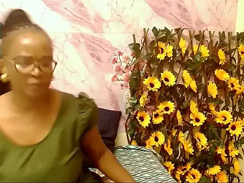 EbonyBloom69 on StripChat