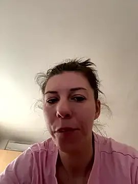 EdaQueen on StripChat