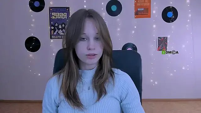 eira_mouse on StripChat