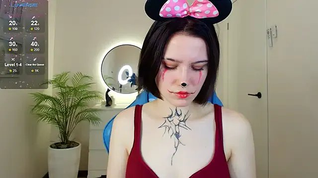 Elastikisss on StripChat