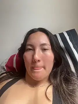 Elle_Lee_ — Big boobs out + ball gag drooling 