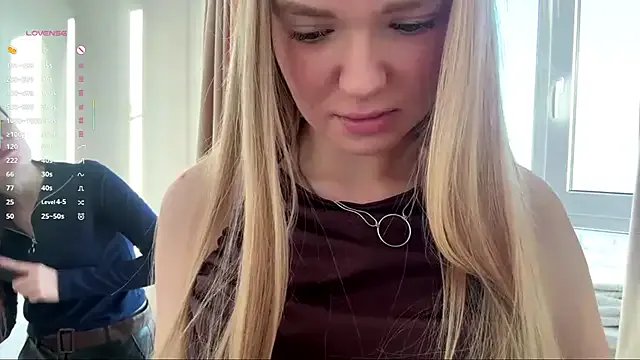 EllenReeves — Use toy in pussy untill cum