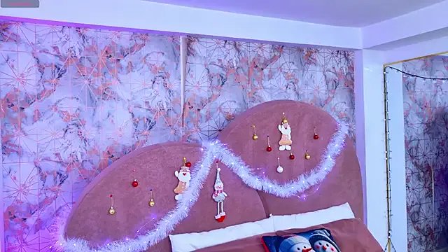 Emaa_Vega on StripChat