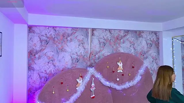 Emaa_Vega on StripChat