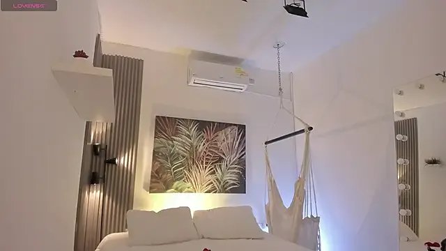 emma_alice_ on StripChat