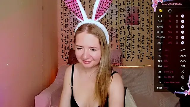 Evaa_Grey on StripChat