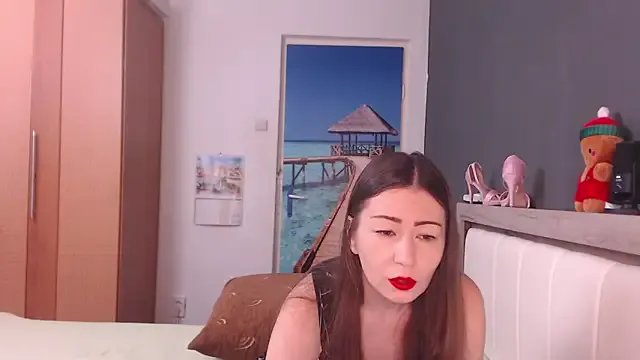 evafromheaven — NAKED everyday if my goal is reached !