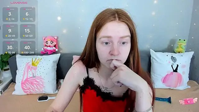 Evarey_ on StripChat