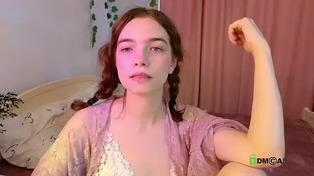 Evi_Brook on StripChat