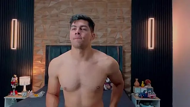 FelipeAndMarcello3 on StripChat