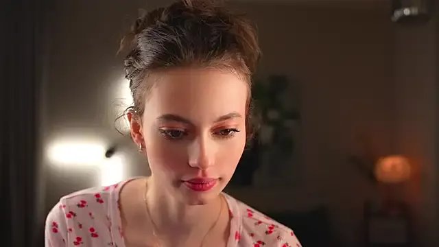 FirstOfFallen on StripChat