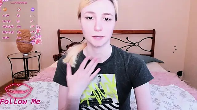 fleximona on StripChat