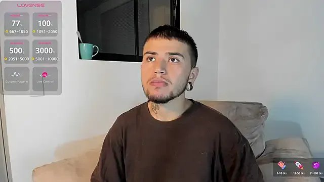 ftmphilip_ on StripChat