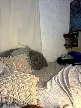 Gatithaaa on StripChat