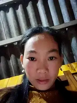 gio-thu on StripChat