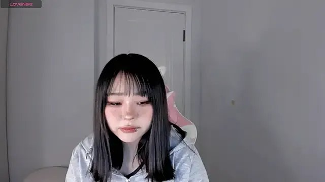 hee_young11 — Oil show and naked dance