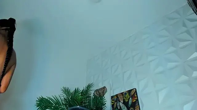 Hellen_Sky on StripChat