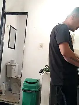 hoteder on StripChat