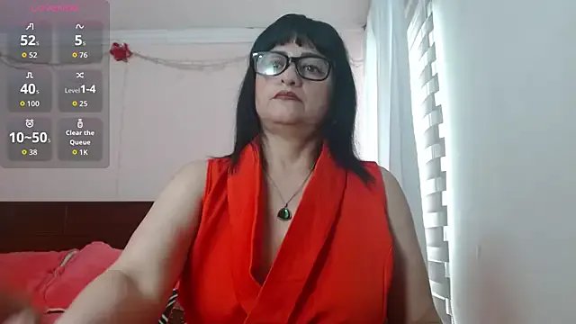 ISABEEL_SOFIA01 on StripChat