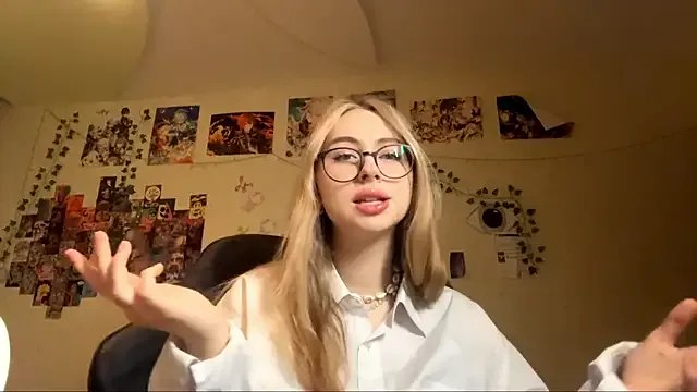 JanelBray on StripChat